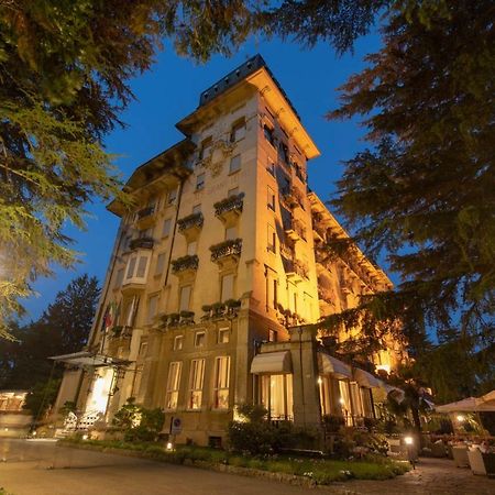 Palace Grand Hotel Varese Exterior foto